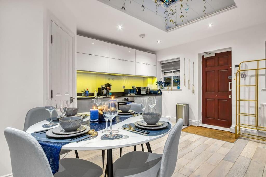 Luxury Oasis Apartment London Exterior photo